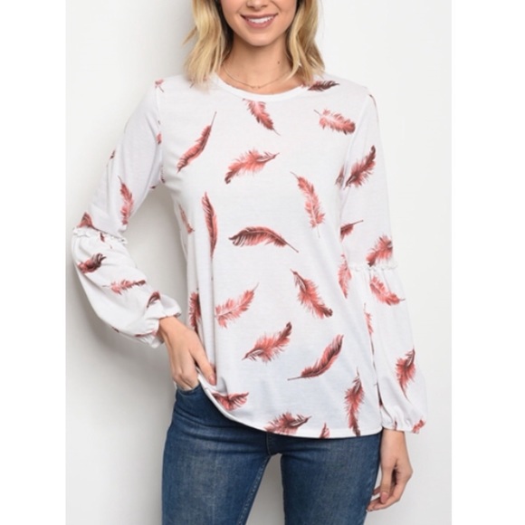 Boutique Tops - Feather print top